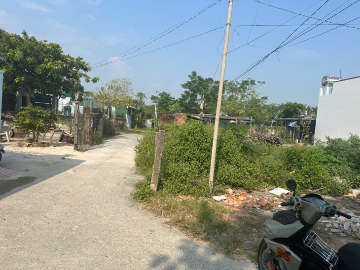 Bán 5m x 15m hẻm Hoàng Văn Thụ, LaGi giá mèm 750 triệu