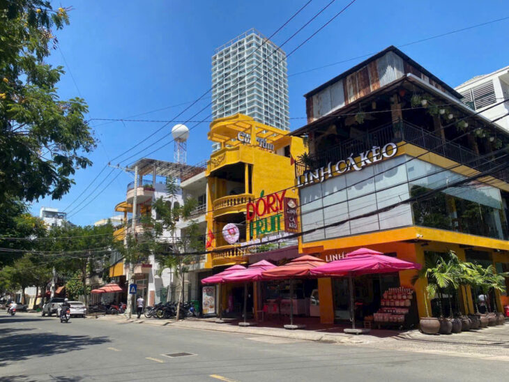 Bán lô đất góc – 2 mặt tiền đường Paster, Xương Huân, Nha Trang Giá bán : 85 tỷ ( có thương lượng