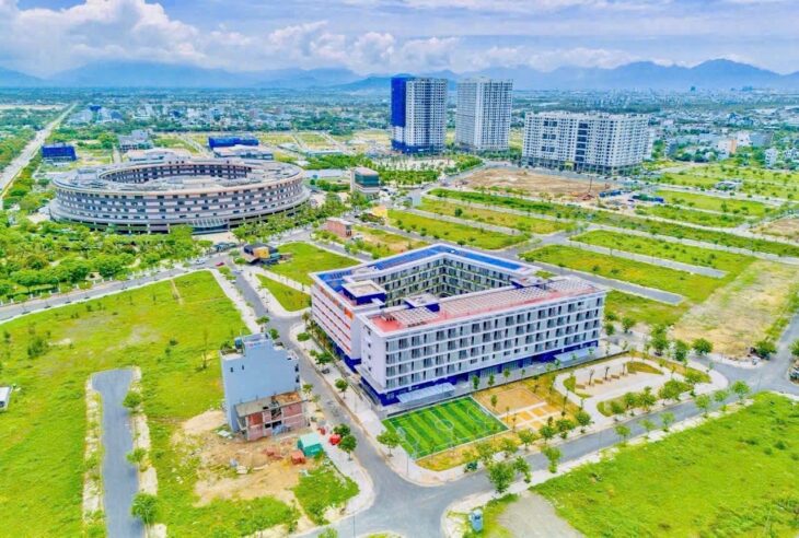 BÁN LÔ ĐẤT ĐẸP – KẸP VỆT CÂY XANH PHÂN KHU V6 – FPT CITY ĐÀ NẴNG