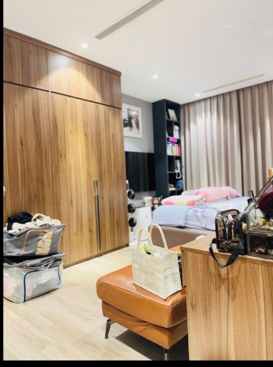 CĂn HỘ ĐẸP – GIÁ ĐẦU TƯ – CẦN BÁN NHANH 2 CĂN CHUNG CƯ CAO CẤP GIỚI THƯỢNG LƯU Royall City FULL NT