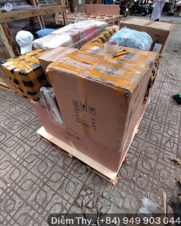 Gửi Ghép Đa Dạng Mặt Hàng Đi Nước Ngoài – Đường Biển Tiết Kiệm Chi Phí