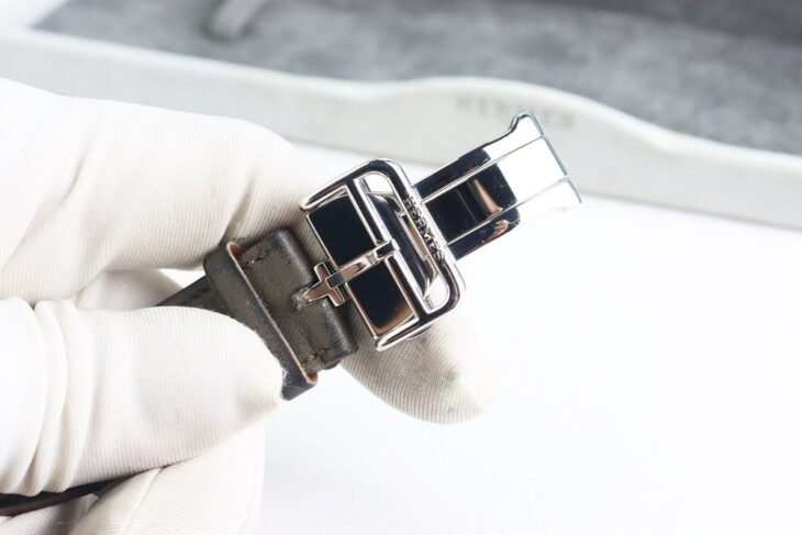 ĐH Nam : Hermes Cape Cod Automatic, Mặt xám cọc số học trò – zin all Fullbox…