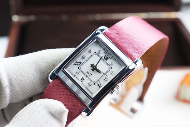 ĐH Nữ : BEDAT & Co No. 7 Automatic, cọc số Kim Cương Niềng đính xà cừ New 99%