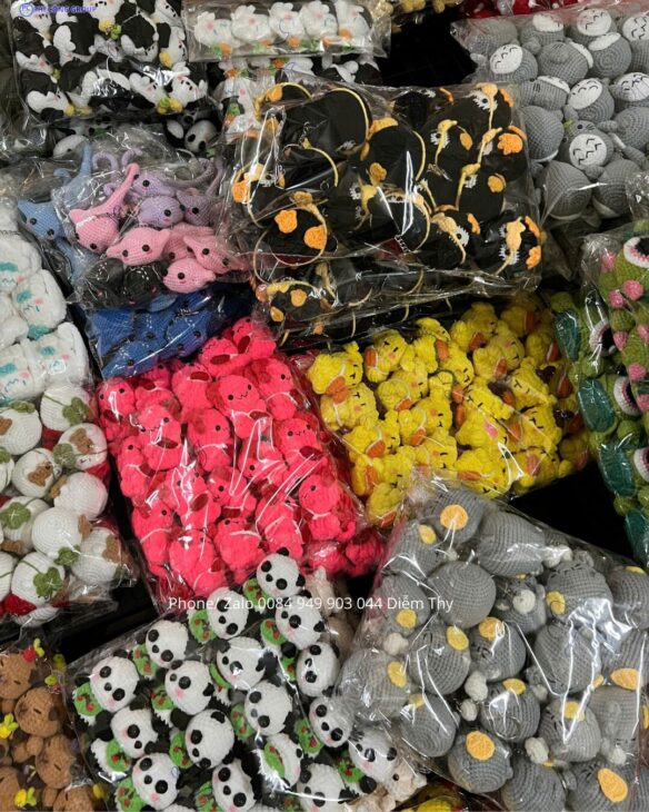 GỬI LEN ĐI NƯỚC NGOÀI – TÚI XÁCH, MÓC KHÓA, ÁO LEN