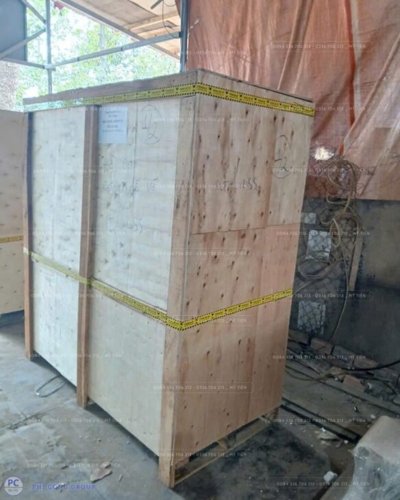 PHI CÔNG GROUP NHẬN GỬI HỒ CÁ ĐI ÚC BẰNG ĐƯỜNG TÀU BIỂN