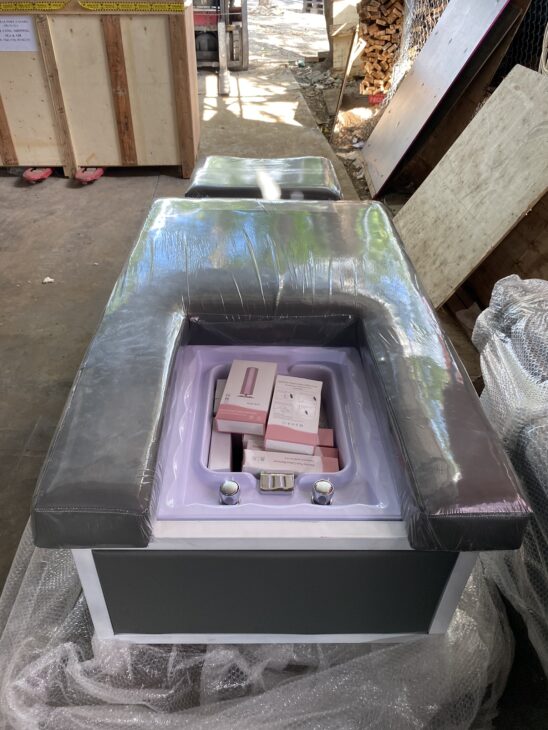 Gửi kềm, dụng cụ làm nail đi Mỹ