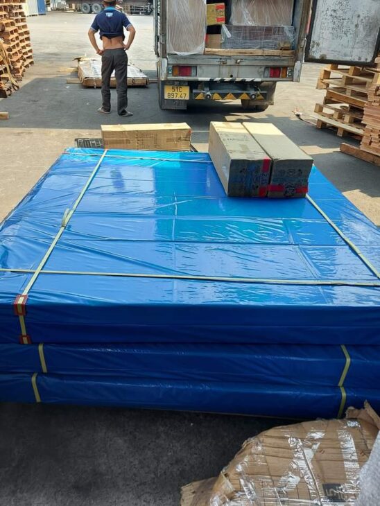 GỬI NỆM CAO SU ĐI MỸ BẰNG ĐƯỜNG BIỂN – BAO THUẾ – GIAO TẬN NHÀ