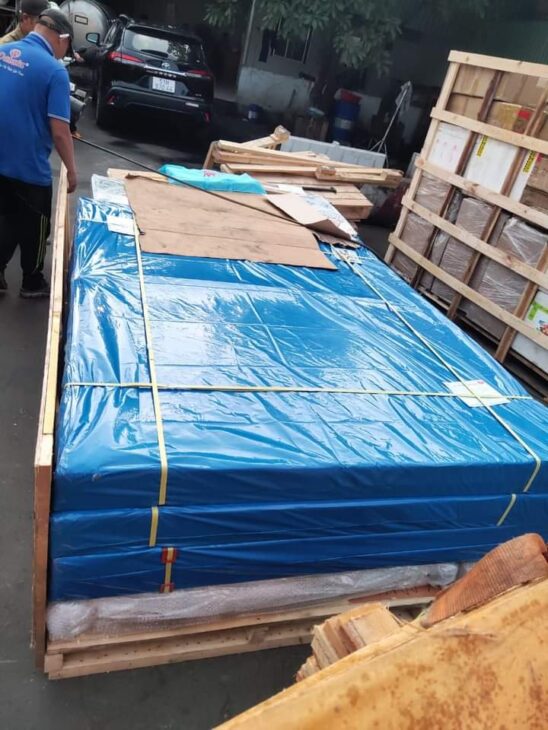 GỬI NỆM CAO SU ĐI MỸ BẰNG ĐƯỜNG BIỂN – BAO THUẾ – GIAO TẬN NHÀ