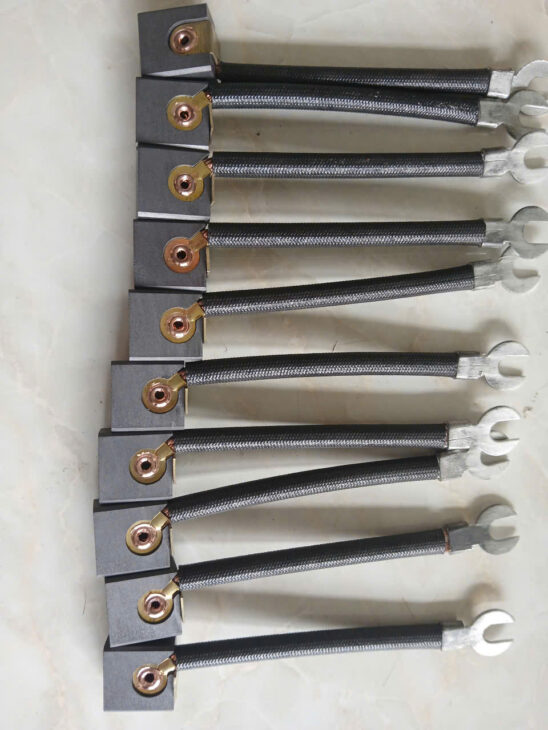 Chổi than công nghiệp :EG4, EG0, RE60, E50,RC53, KD5883K…