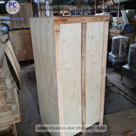 Gửi quần áo đi nước ngoài bằng đường biển