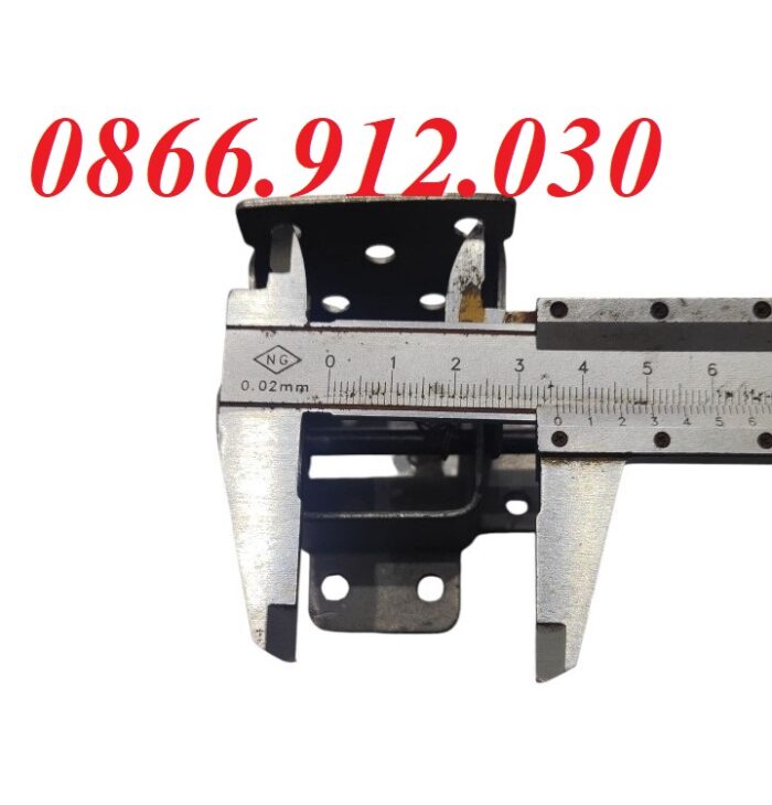 Độ bền và khả năng chịu tải của bản lề sắt 90 độ