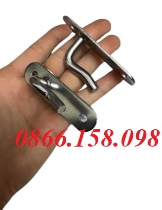 Cách chọn móc bạt xe tải bền, chịu lực tốt, không gỉ sét