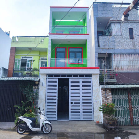 CẦN BÁN 80M2 NHÀ 2 TẤM ĐẸP LUNG LINH ĐƯỜNG XE TANK