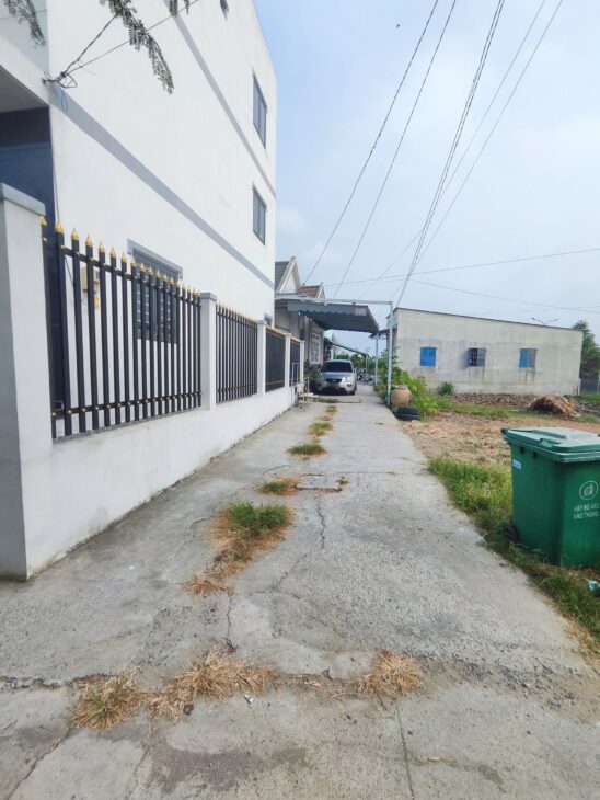 CẦN BÁN 99M2 ĐẤT THỔ CƯ HẺM XE HƠI TỚI ĐẤT