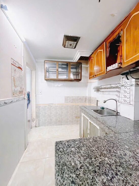 BÁN NHÀ QUẬN 4 – KÈO THƠM KHU DÂN CƯ KHÔNG QUY HOẠCH CÁCH MẶT TIỀN XÓM CHIẾU 30M