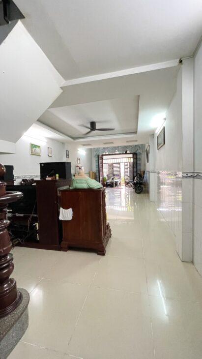 Bán nhà mặt phố Tân Thới Nhất, Q12, 75m², 4 tầng, 4PN, sổ hồng 7.2 tỷ. LH: 0909099043