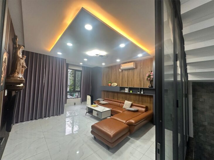 XUÂN THỚI ĐÔNG HÓC MÔN TRỤC NHƯA 8M, 3TẦNG, 160M2, NHINHT 6T