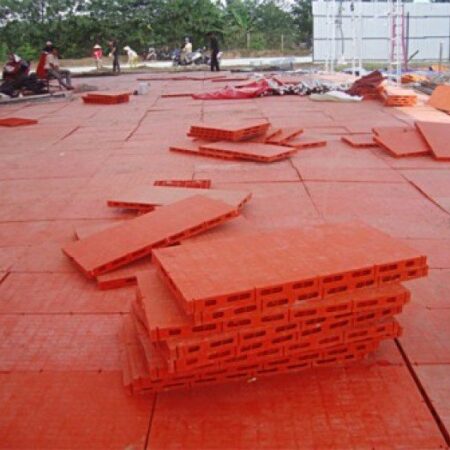 Tấm lót nhựa cho sân khấu ca nhạc lưu động Tấm lót nhựa cho sân khấu ca nhạc lưu động