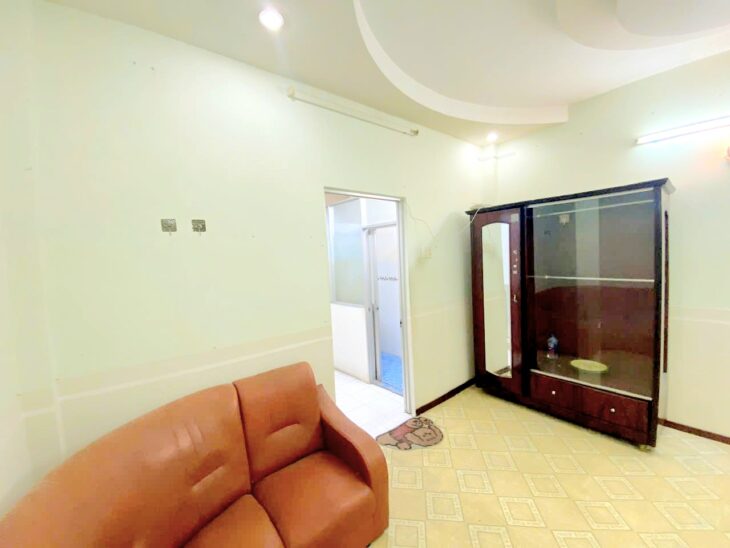 LÊ VĂN SỸ 58M2 CHỈ 8.6 TỶ, CÁCH MẶT TIỀN CHỈ VÀI BƯỚC CHÂN