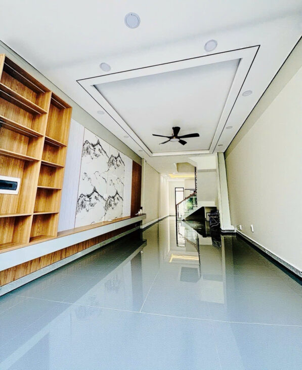 Nhà phố đẹp giáp Tam Bình- 2MT(trước,sau) – 3 Tầng – 62m2 – Nhỉnh 5T – Đường xe tải tránh – KDC