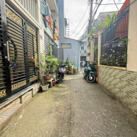 BÁN NHÀ HẺM TRẦN XUÂN SOẠN QUẬN 7 – 59M2 – 4.8x12M – 2 TẦNG ĐÚC – CHỈ 5 TỶ 800