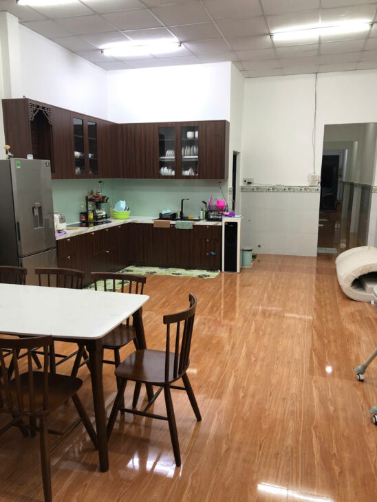 CẦN BÁN 153M2 5X34 NHÀ CẤP 4 MT ĐƯỜNG NGUYỄN CỬU PHÚ