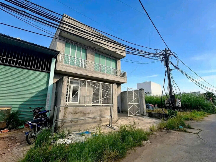 CẦN BÁN 249M2 NHÀ 1 TẤM HẺM XE HƠI TÂN QUÝ TÂY