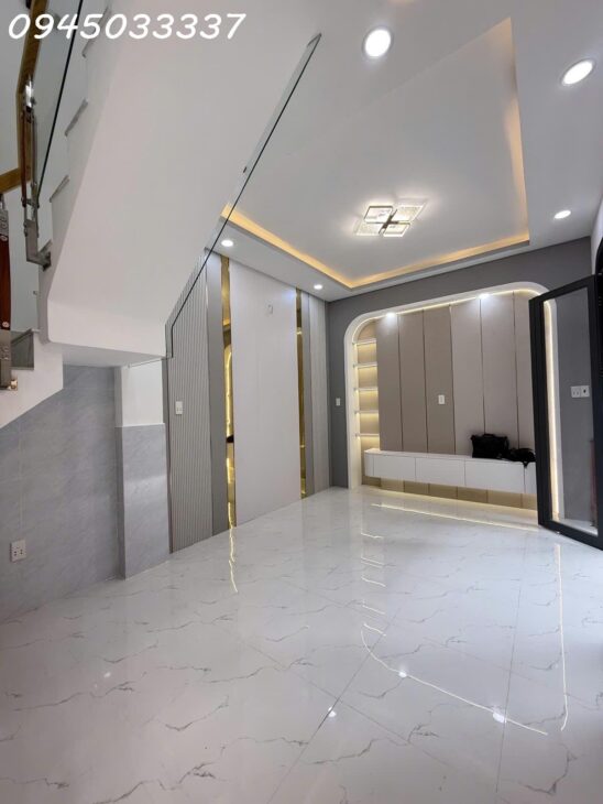 BÁN NHÀ LÂM VĂN BỀN QUẬN 7 – 28M2 (7M × 4M) – 2 TẦNG – GIÁ 3.250 TỶ