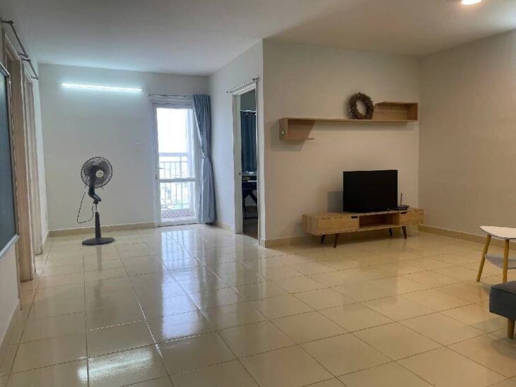 Bán Căn hộ vị trí đẹp tại Khu ẩm thực Tô Hiệu, Tân Phú. Diện tích 50 m², kết cấu 1 tầng chắc chắn