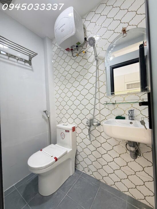 BÁN NHÀ LÂM VĂN BỀN QUẬN 7 – 28M2 (7M × 4M) – 2 TẦNG – GIÁ 3.250 TỶ
