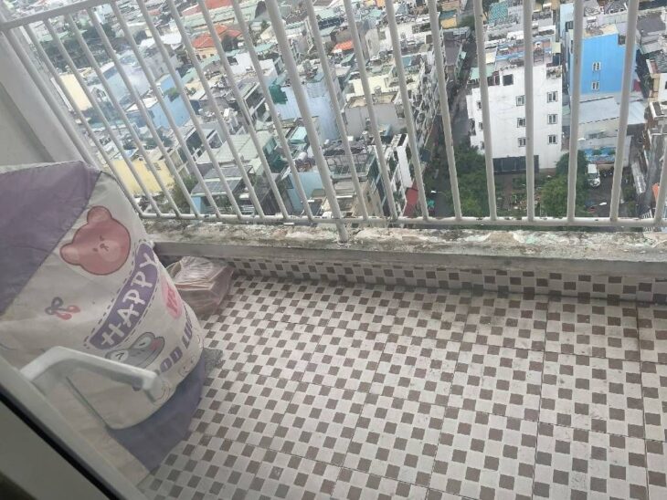 Bán Căn hộ vị trí đẹp tại Khu ẩm thực Tô Hiệu, Tân Phú. Diện tích 50 m², kết cấu 1 tầng chắc chắn