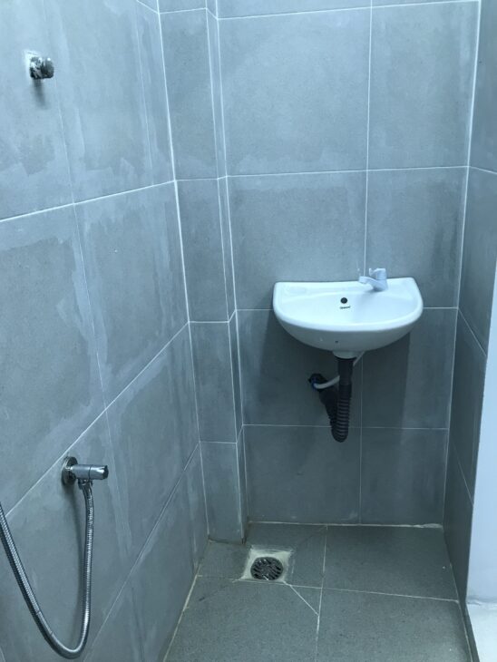 Nhà nhỏ nguyên căn gần cầu chữ Y