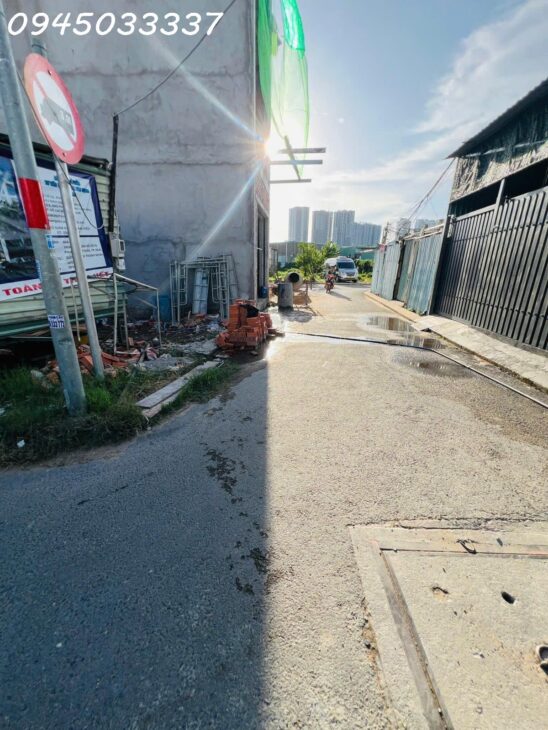 BÁN ĐẤT PHÚ THUẬN Q.7 (KỀ PHÚ MỸ HƯNG) – 63M² – (3.26M × 15.63M, NỞ HẬU 4M) – ĐẤT TRỐNG TIỆN XÂY